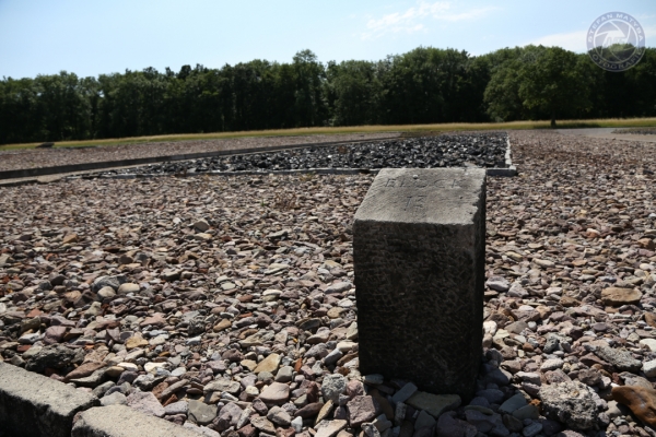 gedenkstaette-buchenwald-am-07-07-2015-0627EDC7160-2D77-4B70-B4DD-59F81F8CBA73.jpg