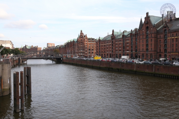 stadt-hamburg-10-10-2014-12-10-2014-0719EF1A9CF-634C-CB18-358C-FC15E1F0B5BC.jpg