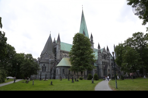 norwegen-trondheim-2014-018AD8308AA-82DD-D1A6-7C3E-7B82C4A732AE.jpg
