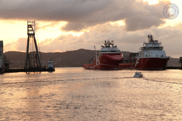 norwegen-bergen-2014-01427374B0D-6E9D-2FC8-50F9-00FD3E2C36DC.jpg
