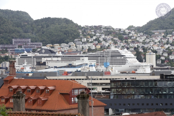 norwegen-bergen-2014-027A9B62CFE-65C3-7381-6447-E0D4EEBE39A2.jpg