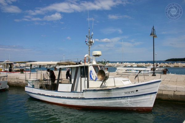urlaub-in-kroatien-vom-26-05-06-bis-10-06-06-0509870AEACE-D674-CBF0-1918-FB350EFF324F.jpg